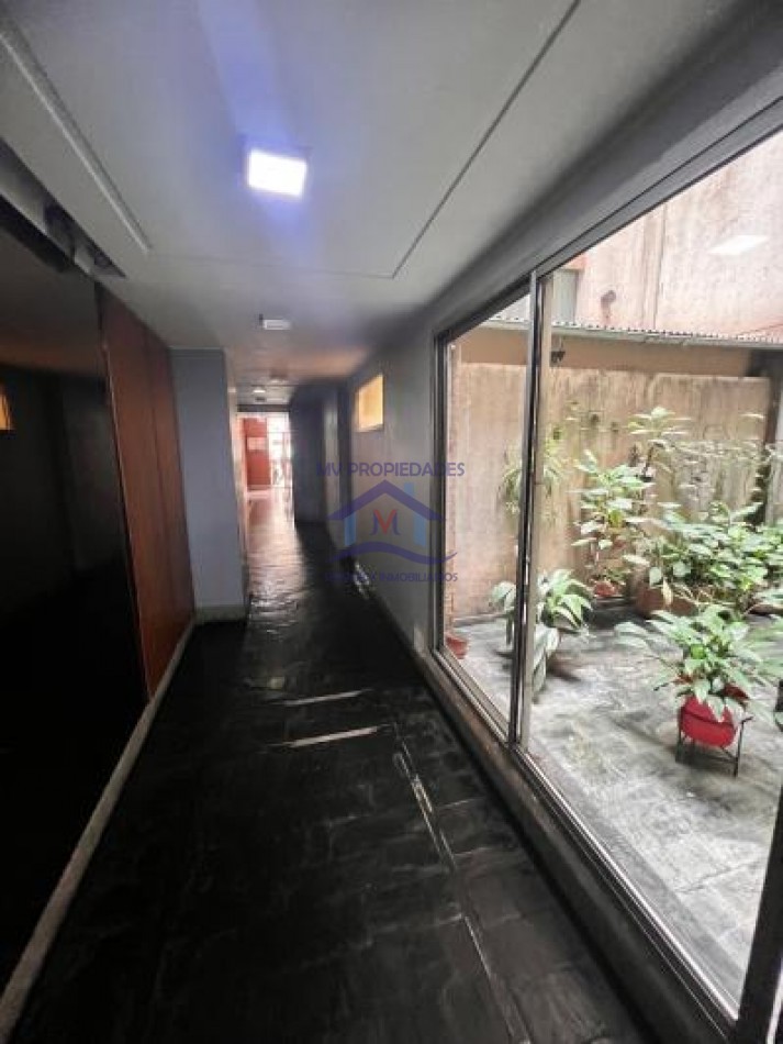 Departamento de 1 dormitorio con escritura Barrio Centro