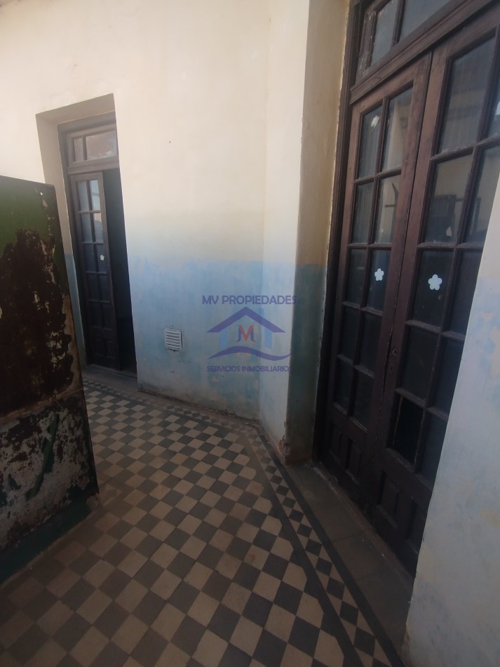 Casona grande en Alquiler ideal emprendimiento en Barrio Centro 
