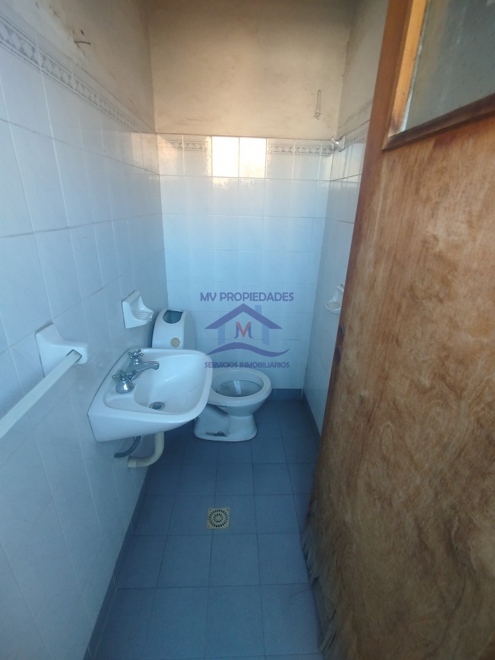 Casona grande en Alquiler ideal emprendimiento en Barrio Centro 