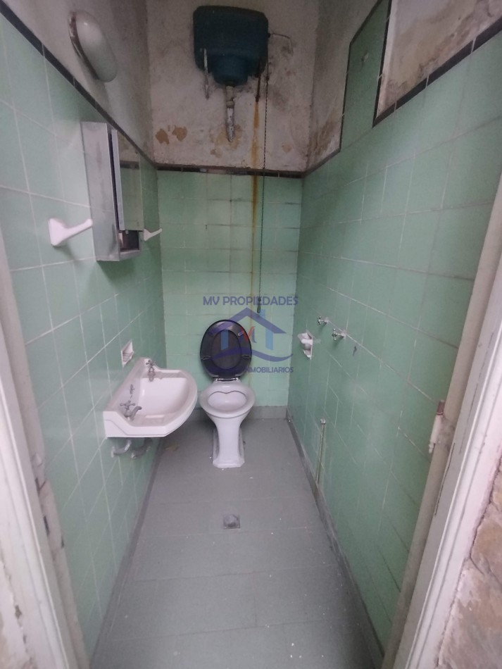 Casona grande en Alquiler ideal emprendimiento en Barrio Centro 