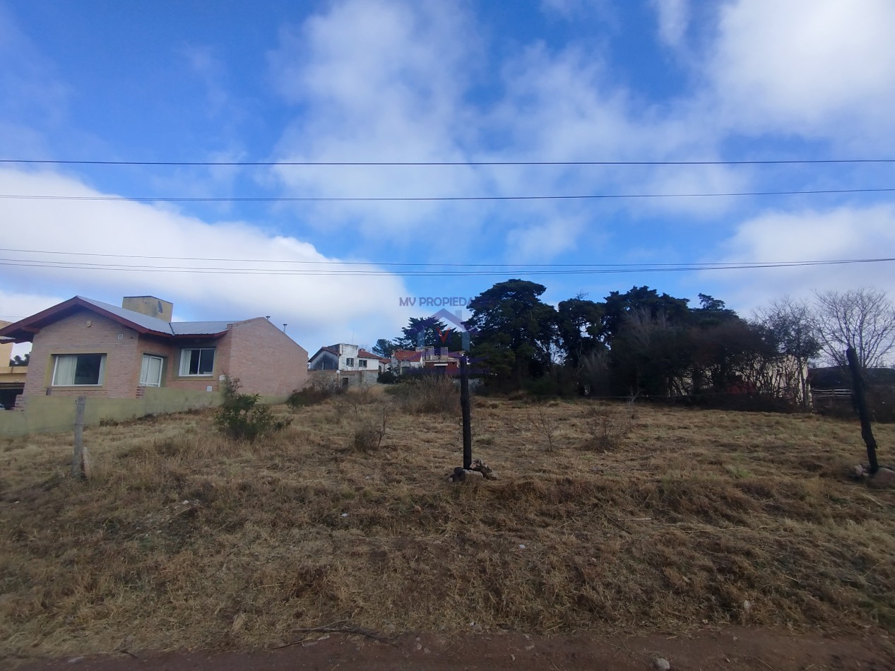 Lote en venta de 944 M2 en la Cumbre  con Escritura 