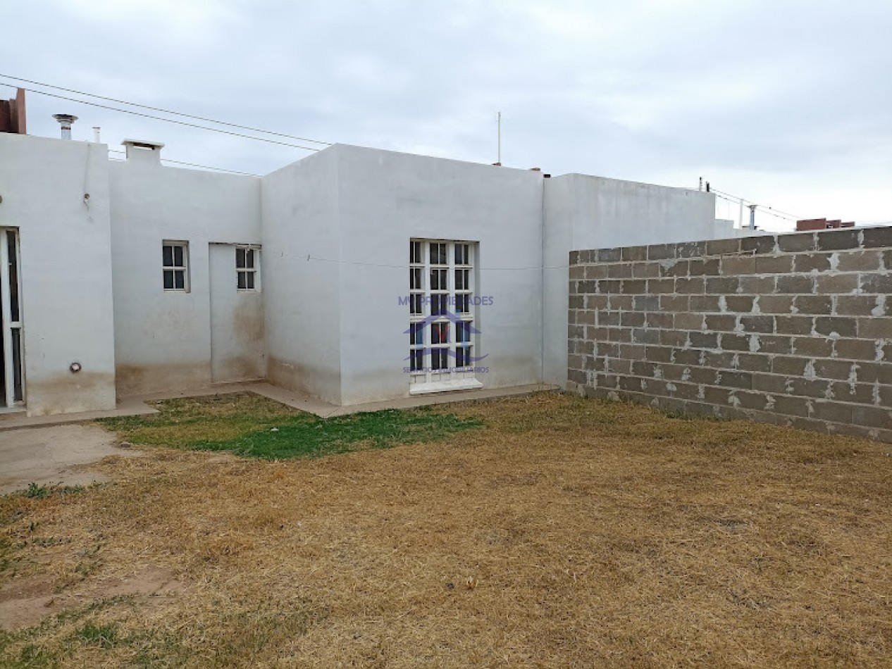 Casa en venta de 2 dormitorios en Universitario de Horizonte 