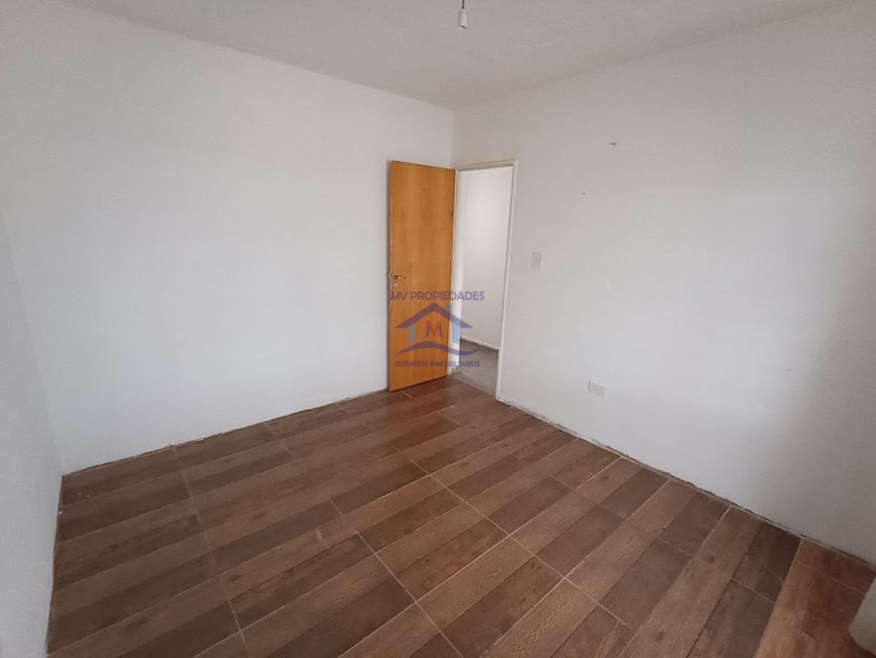 Casa en venta de 2 dormitorios en Universitario de Horizonte 