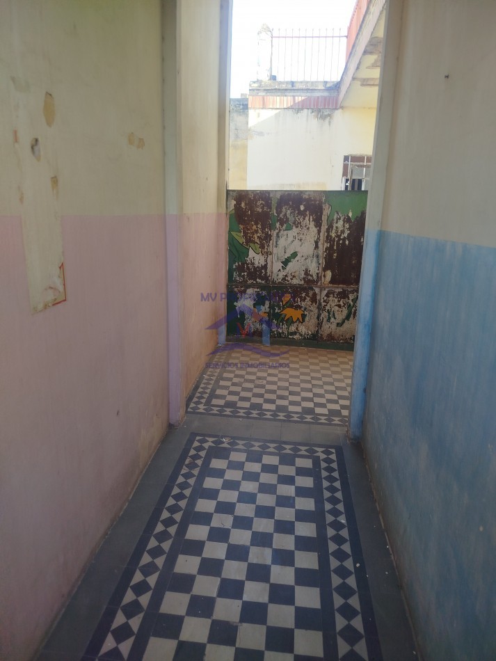 Casona grande en Alquiler ideal emprendimiento en Barrio Centro 