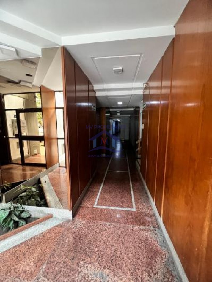Departamento de 1 dormitorio con escritura Barrio Centro