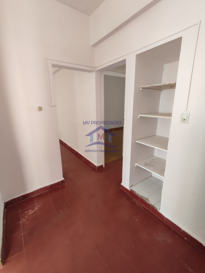 Departamento de 2 dormitorios en Alto Alberdi oportunidad 