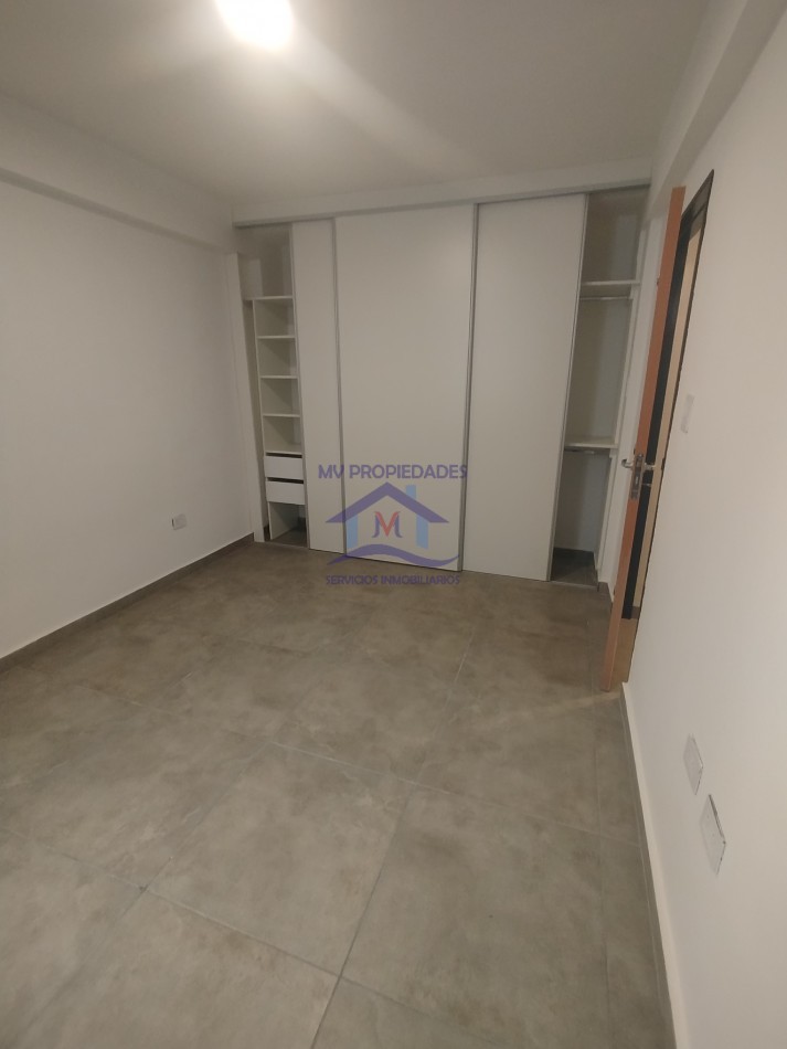 DEPARTAMENTO en venta de 1 dormitorio en Barrio Centro con opcion de compra de COCHERA 