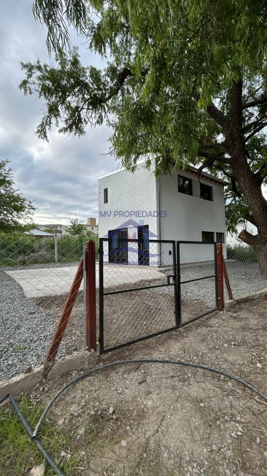 Duplex en venta a estrenar de 2 Dormitorios en Villa San Nicolas 