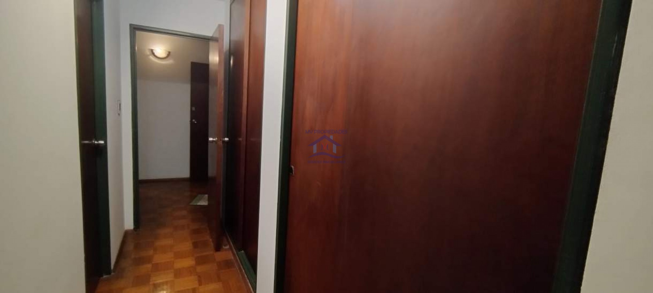 Departamento de 2 Dormitorios en Barrio Centro APTO CREDITO 