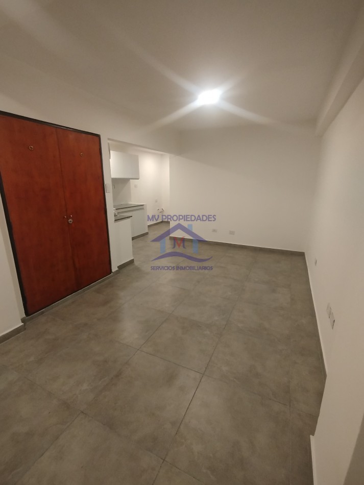 DEPARTAMENTO en venta de 1 dormitorio en Barrio Centro con opcion de compra de COCHERA 