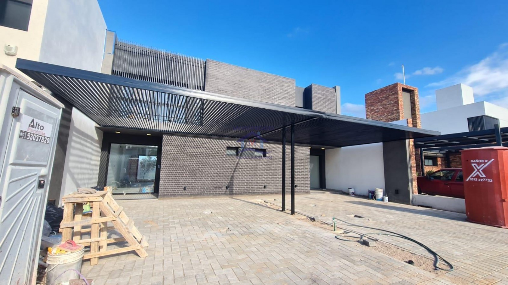 Duplex en venta de 3 dormitorios en Prados de Manantiales 