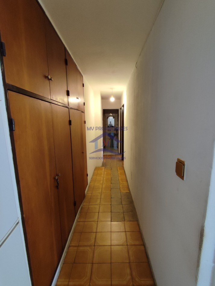 Departamento en venta de 2 dormitorios en Barrio Centro 