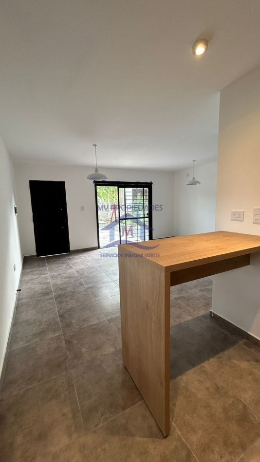 Duplex en venta a estrenar de 2 Dormitorios en Villa San Nicolas 