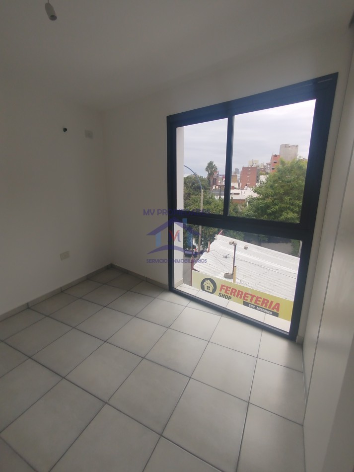Departamentos a estrenar en venta de 1 dormitorio frente Nuevo centro Shoping 