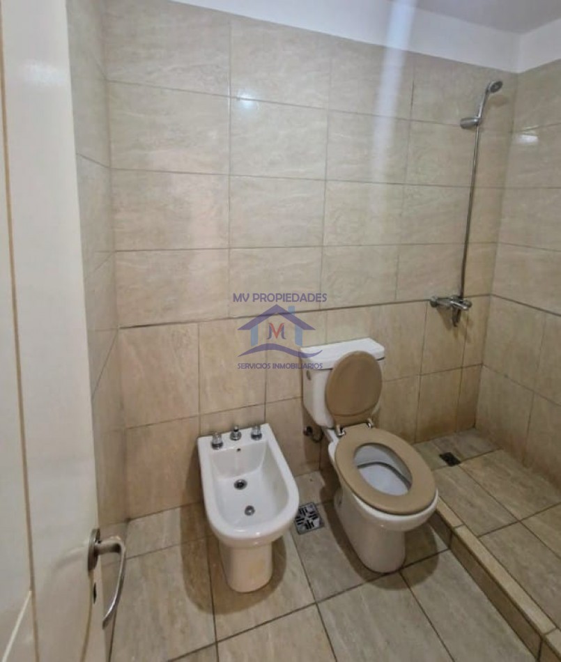 Departamento en venta en Alberdi con balcon de 2 dormitorios 