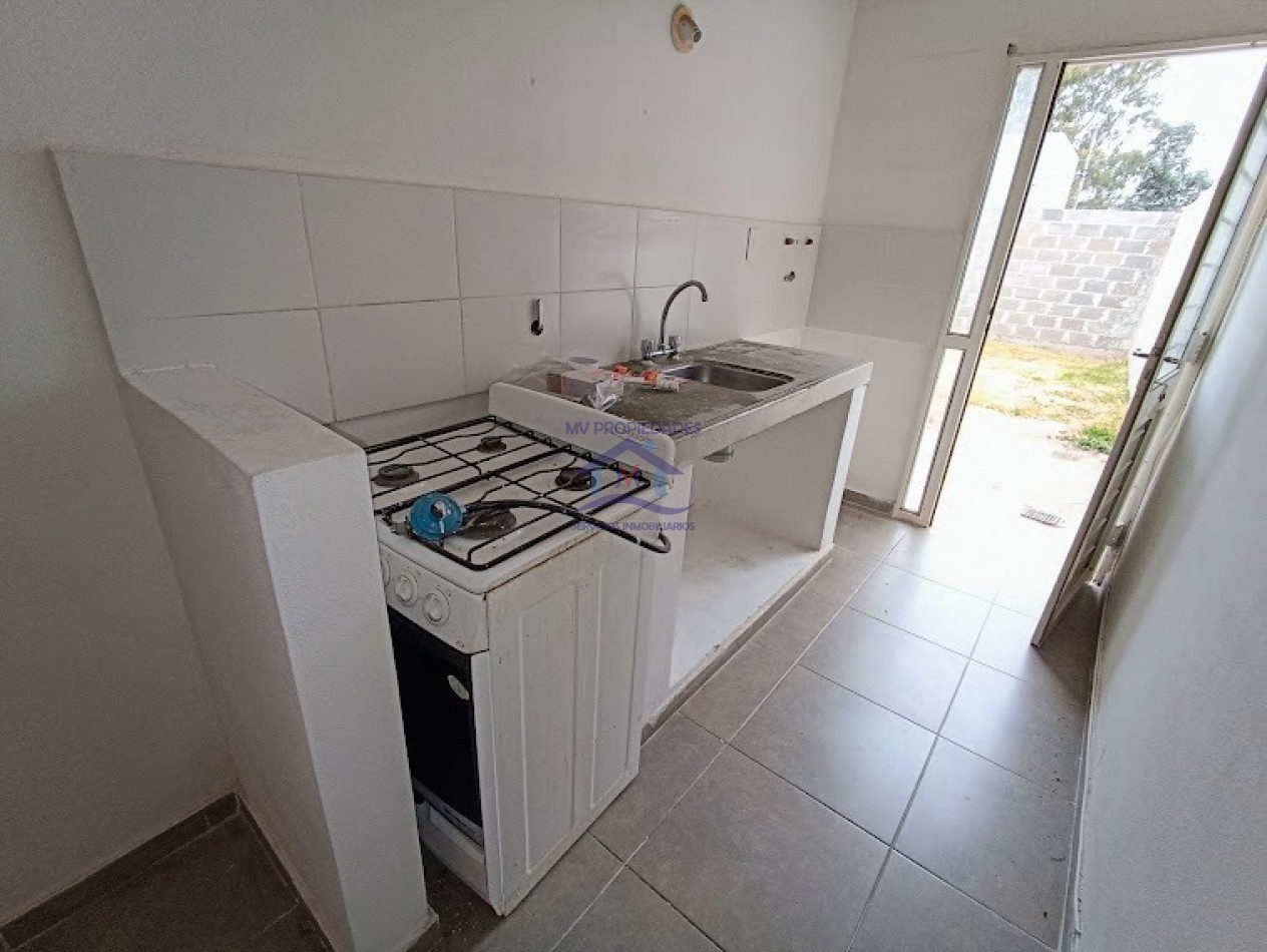 Casa en venta de 2 dormitorios en Universitario de Horizonte 
