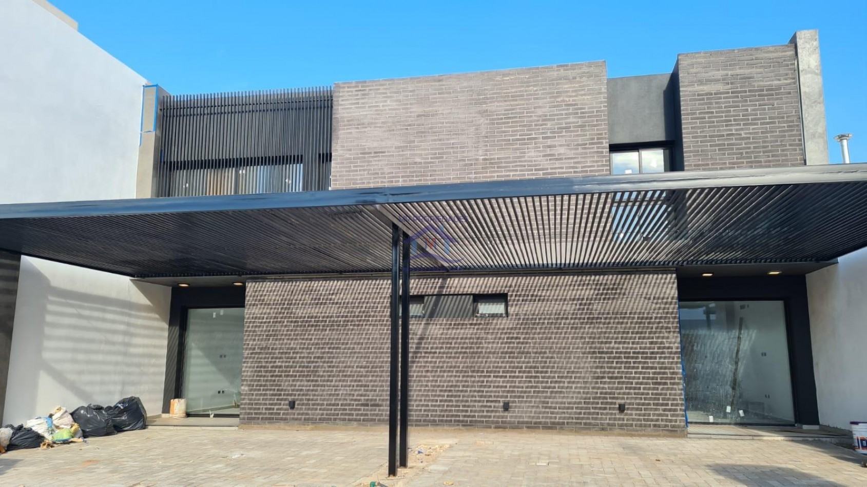 Duplex en venta de 3 dormitorios en Prados de Manantiales 
