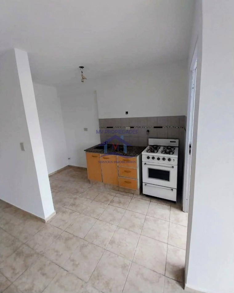 Departamento en venta de 1 dormitorio con balcon en Barrio Alto Alberdi 
