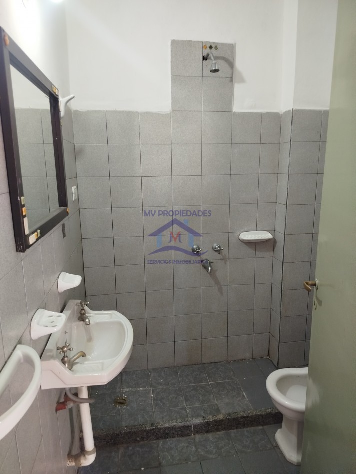 Casa en venta de 3 Dormitorios Barrio Los Naranjos Apta credito 