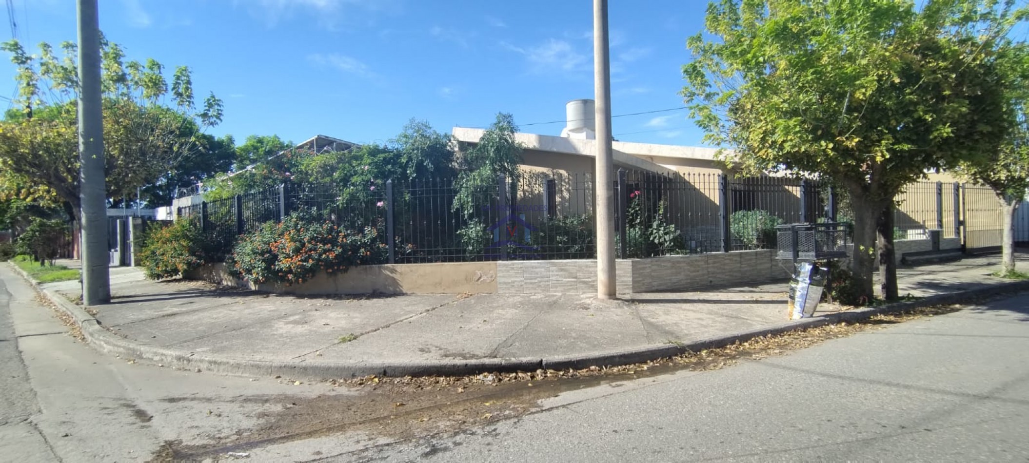 Casa en venta de 3 Dormitorios apta Credito Barrio Jose Ignacio Diaz 