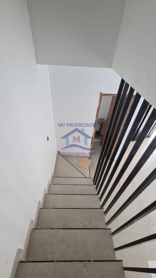 Duplex en venta de 3 dormitorios en Prados de Manantiales 