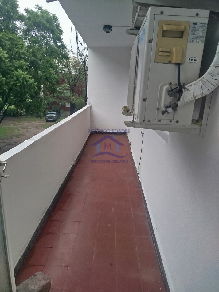 Departamento de 2 dormitorios en venta complejo cerrado