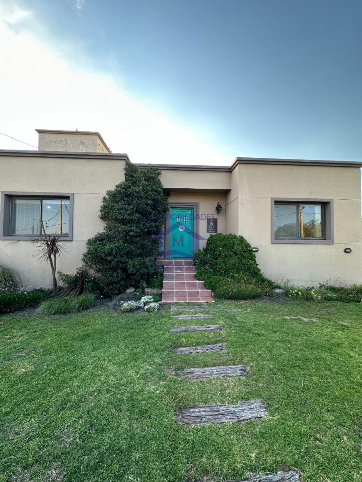 Casa en venta de 3 dormitorios apta credito en villa del lago 