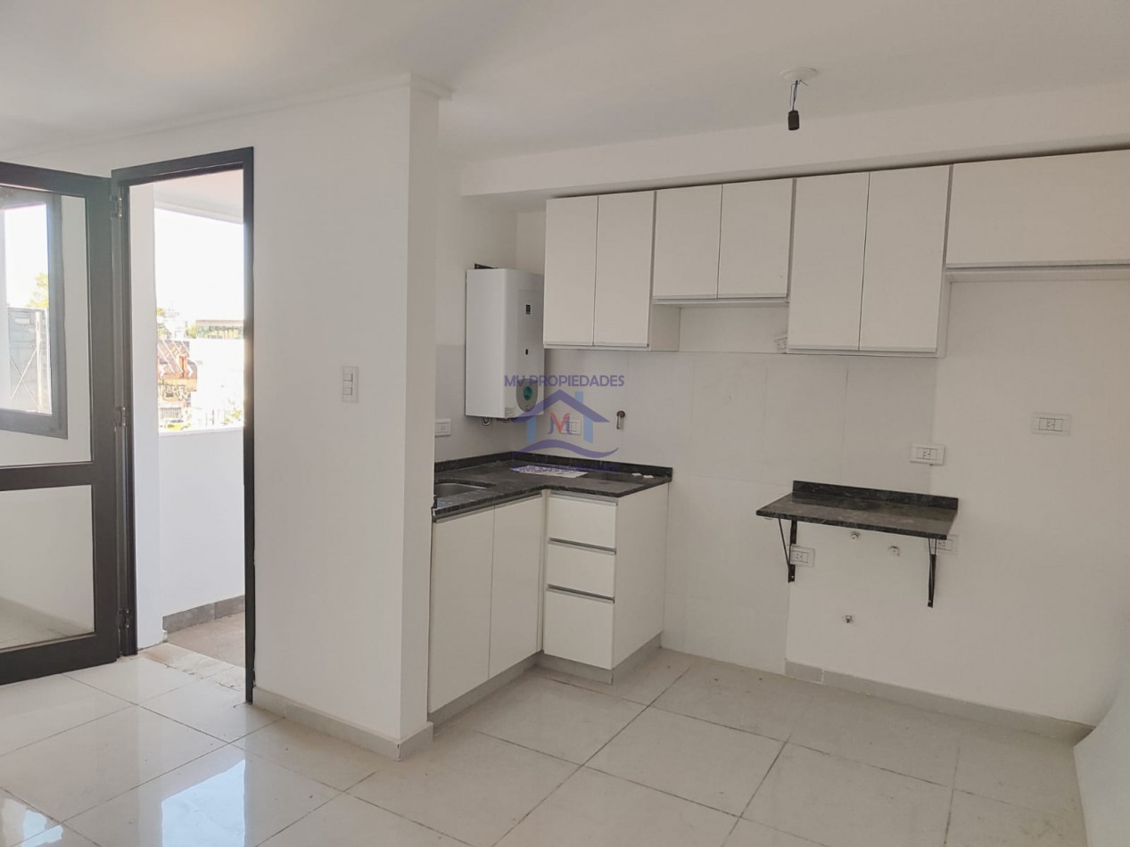 Departamento en venta a estrenar a mts de Plaza colon 