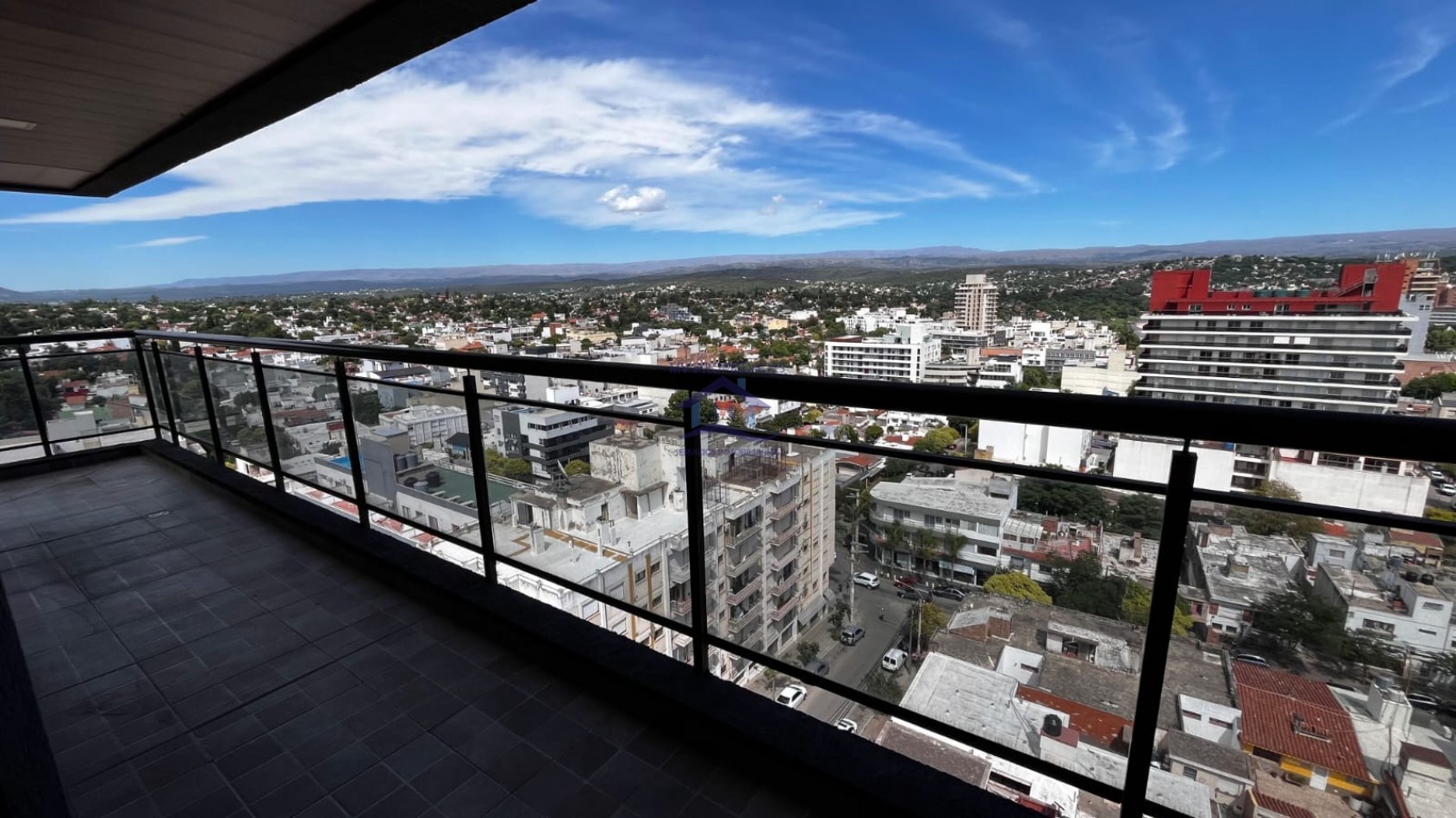 Departamento de categoria en venta 2 dormitorios Miralejos 7
