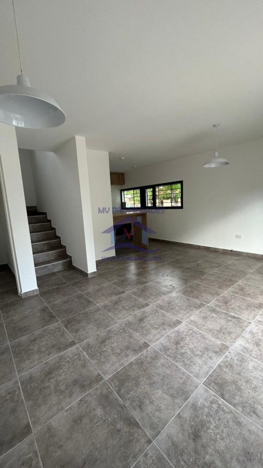 Duplex en venta a estrenar de 2 Dormitorios en Villa San Nicolas 