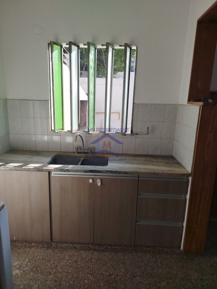 Casa en venta de 3 Dormitorios Barrio Los Naranjos Apta credito 