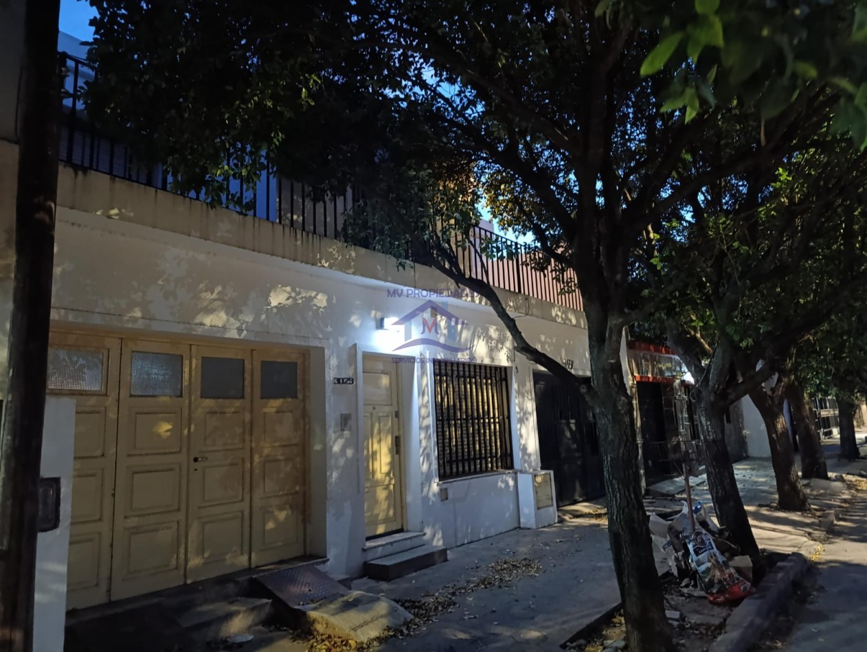 Casa en venta de 3 Dormitorios Barrio Los Naranjos Apta credito 