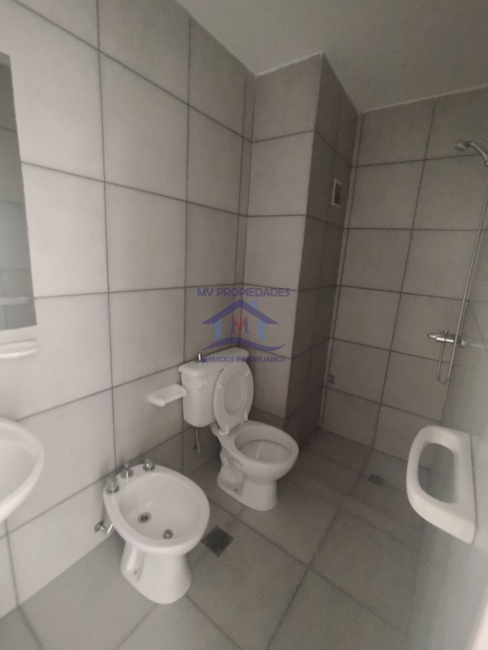 Departamentos a estrenar en venta de 1 dormitorio frente Nuevo centro Shoping 
