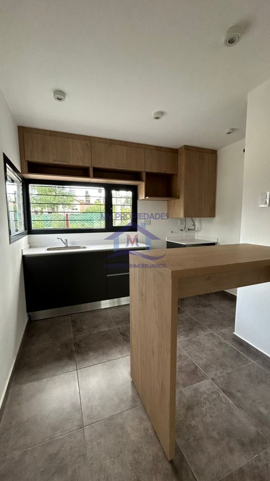 Duplex en venta a estrenar de 2 Dormitorios en Villa San Nicolas 