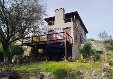 CASA grande en VENTA de 2/3 dormitorios en el Diquecito barrio de la calera Cordoba jardin y pileta 