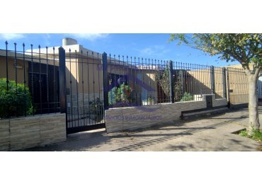 Casa en venta de 3 Dormitorios apta Credito Barrio Jose Ignacio Diaz 